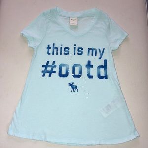SALE! Girls Abercrombie Kids mint t-shirt. Size S
